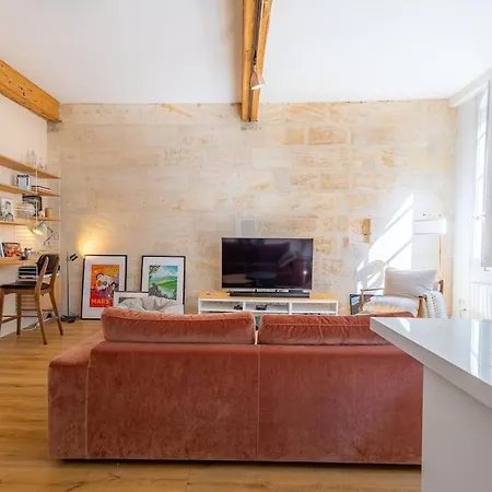 Designer & Bright On Rue Sainte-catherine Apartment *