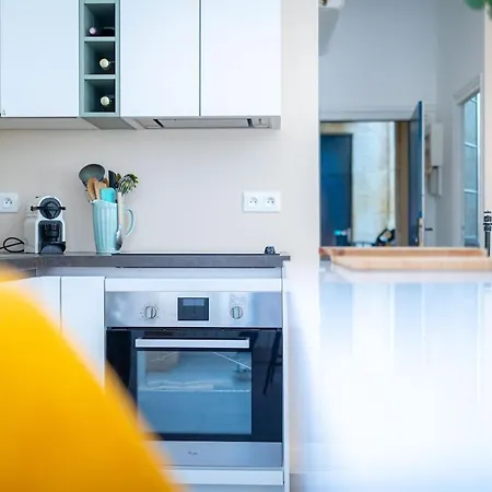 Designer & Bright On Rue Sainte-catherine ボルドー