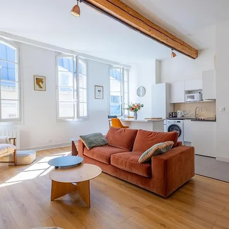 Designer & Bright On Rue Sainte-catherine Apartment *